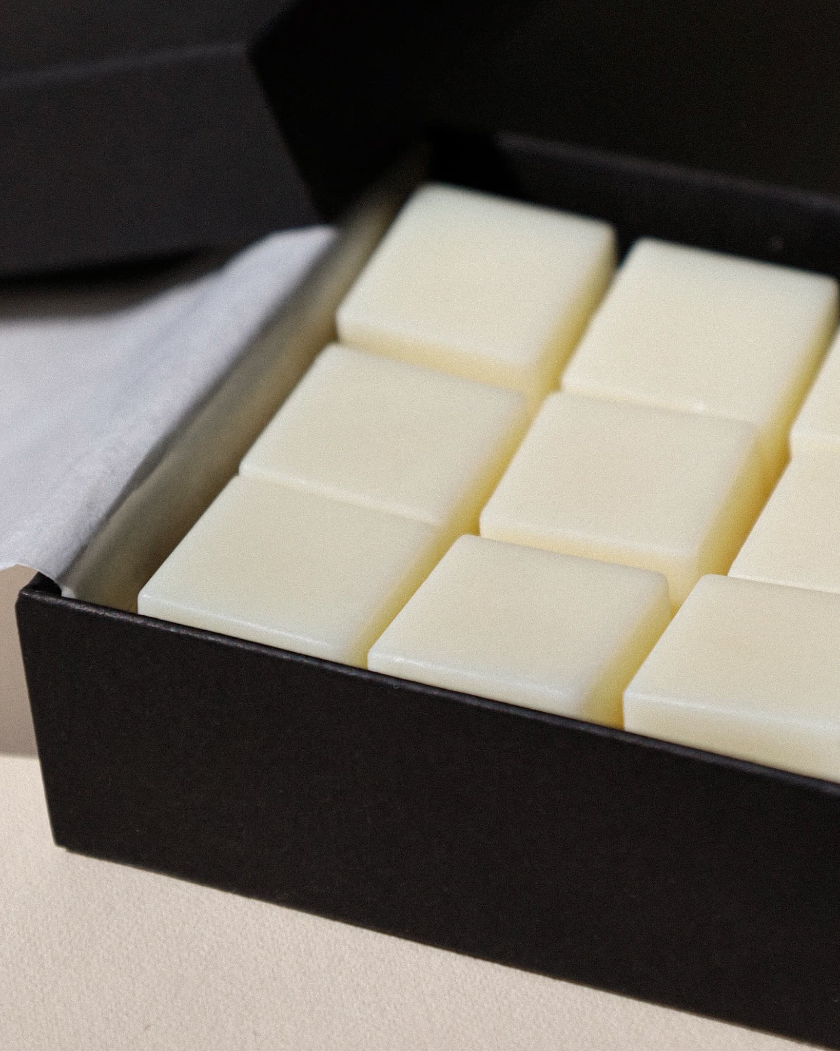 Scented Wax – Amber & Tobacco