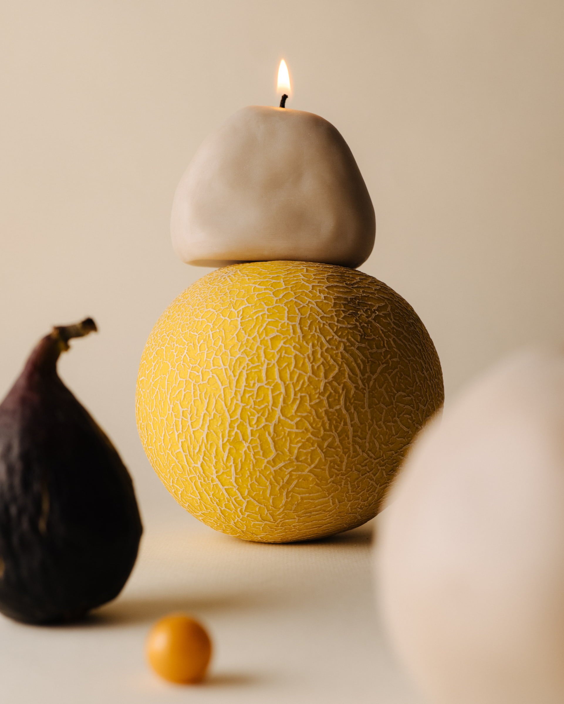Bougie décorative "UNO" - Bergamote & Bois de cèdre olive