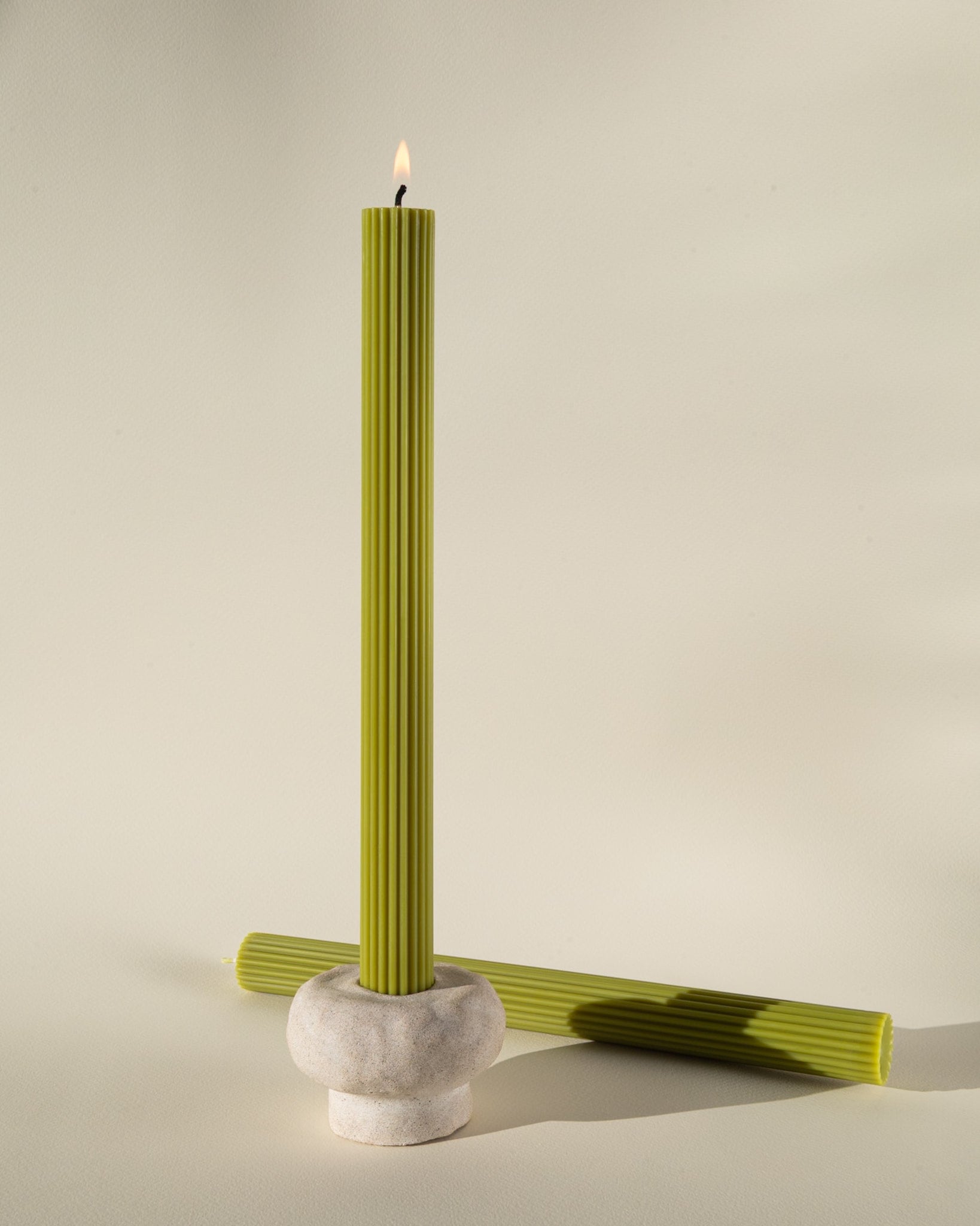 Olive freestanding candles (2 pcs.)