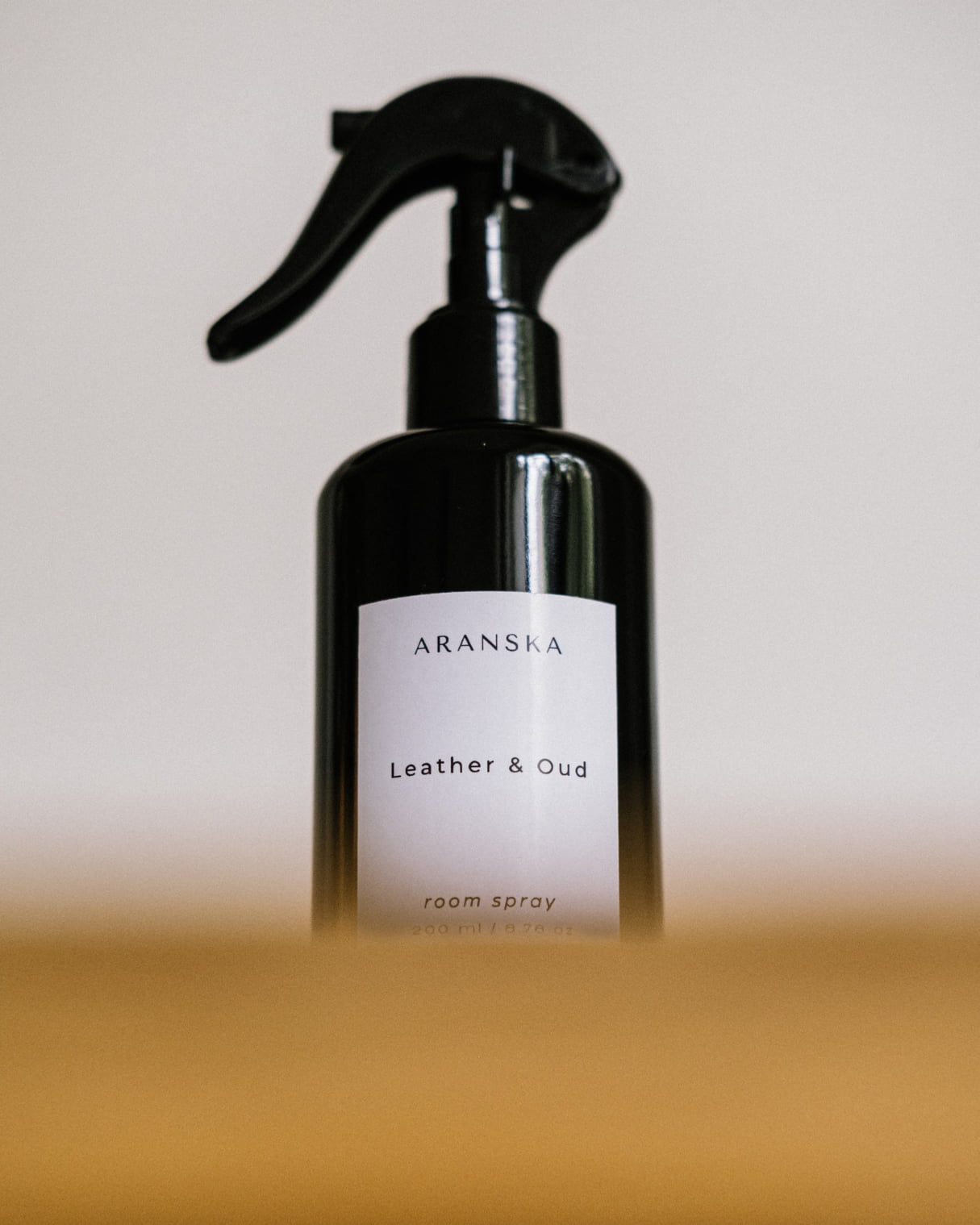 Leather &amp; Oud – Room Mist